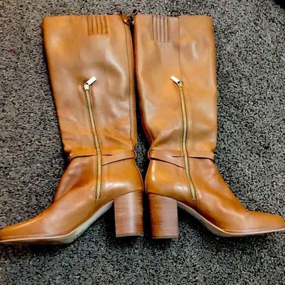 Michael Kors Tan Heeled Boots - Picture 2 of 5